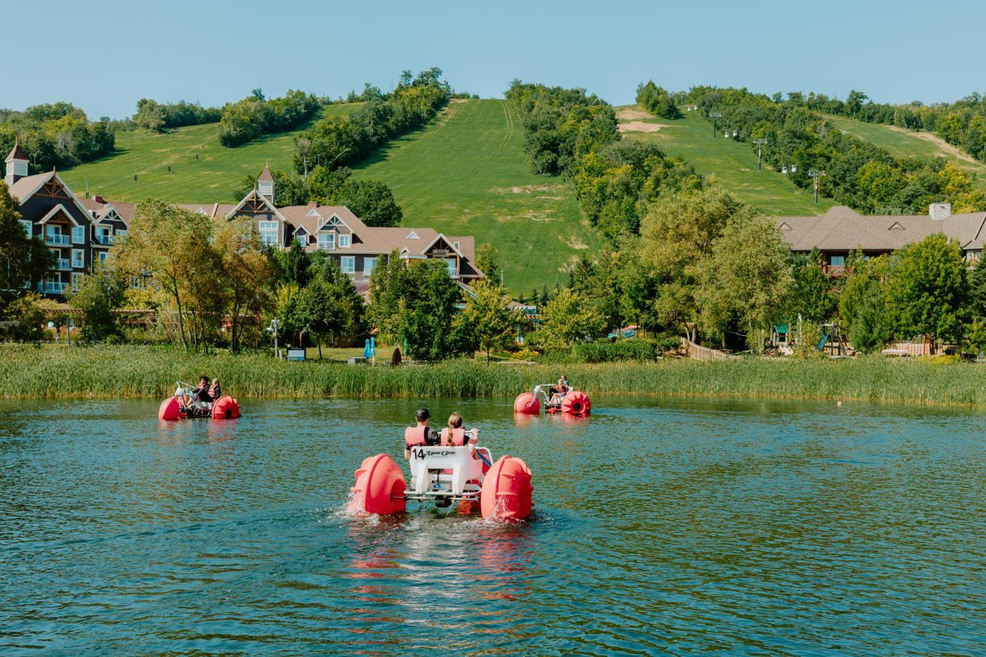 ההרים הכחולים Blue Mountain Resort Village Suites מראה חיצוני תמונה